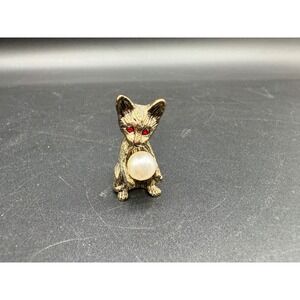 Miniature Metal Cat Figurine Red Eyes Faux‎ Pearl Ball Fantasy Totem